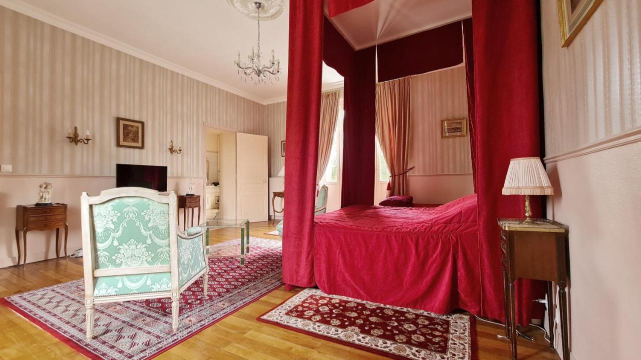 Bed and Breakfast Le Moulin De Francueil Екстер'єр фото