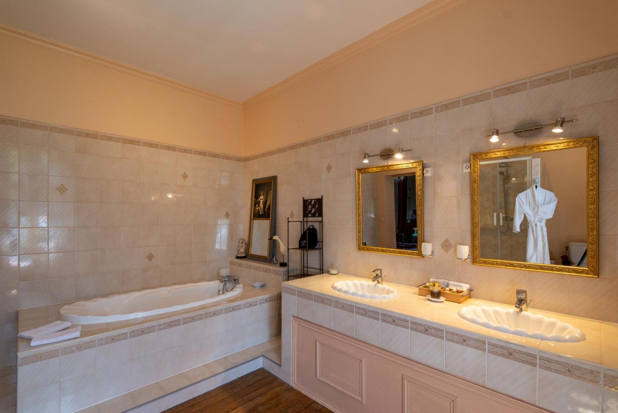 Bed and Breakfast Le Moulin De Francueil Екстер'єр фото