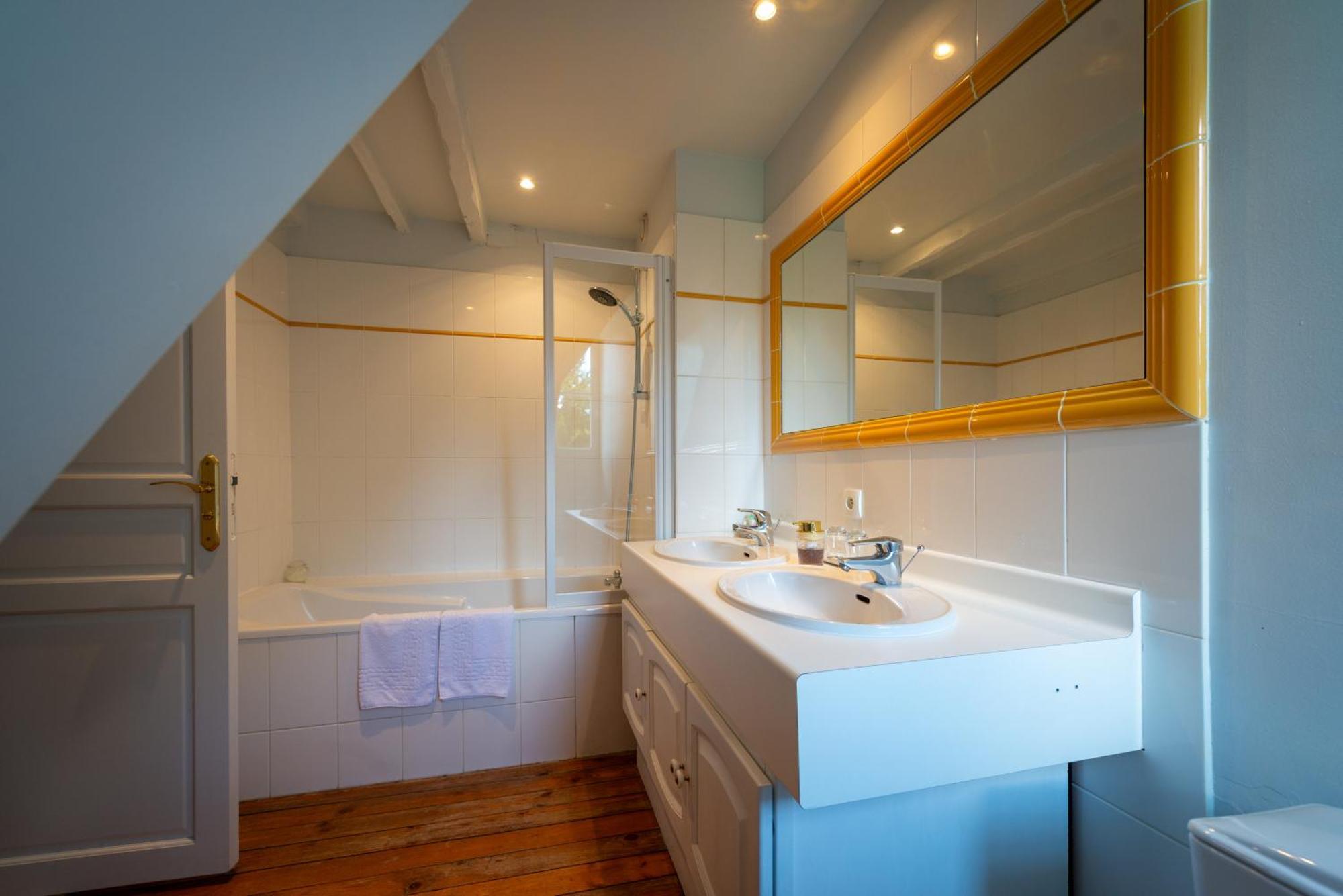 Bed and Breakfast Le Moulin De Francueil Екстер'єр фото