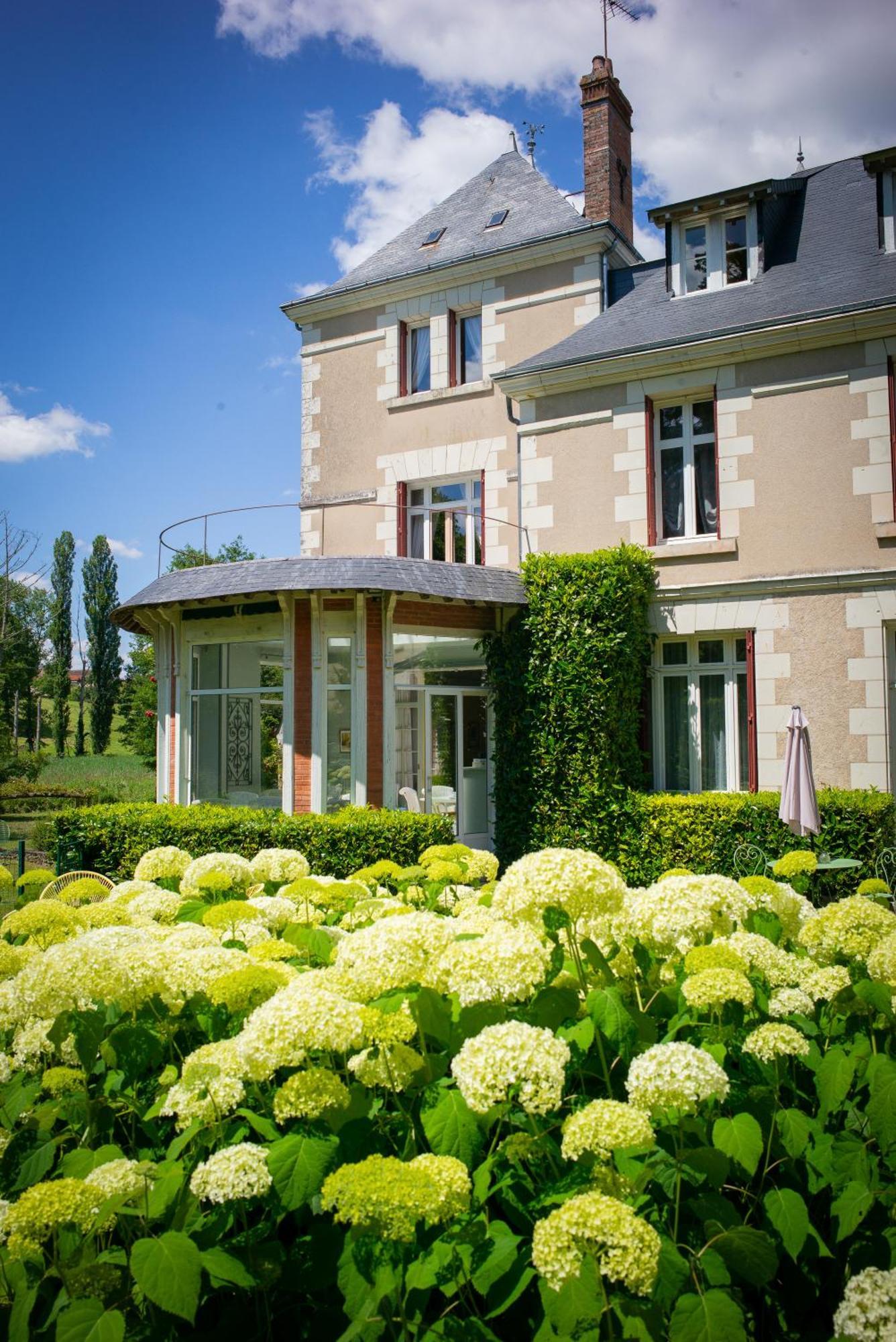 Bed and Breakfast Le Moulin De Francueil Екстер'єр фото